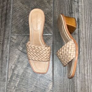 Bernardo Bethesda tan leather 2” wooden heel slides